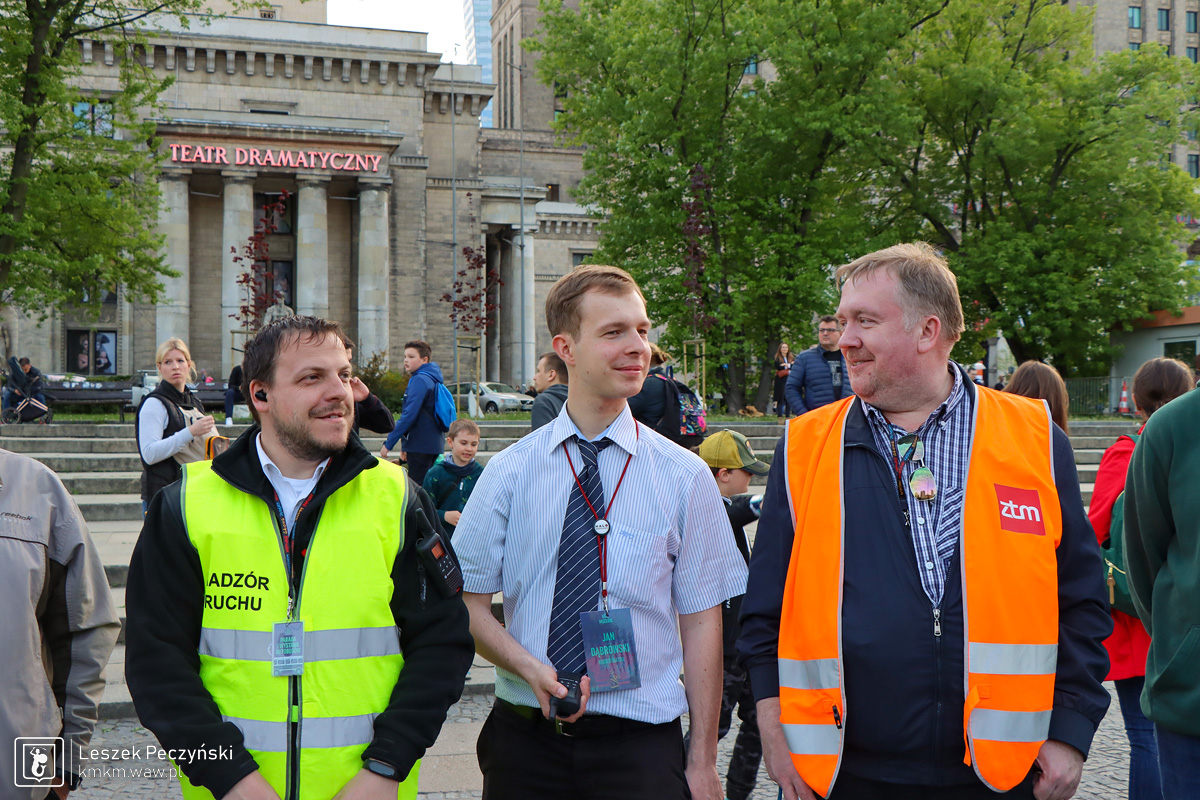 Łukasz, Janek i Robert - koordynatorzy wystawy i konduktorów autobusowych